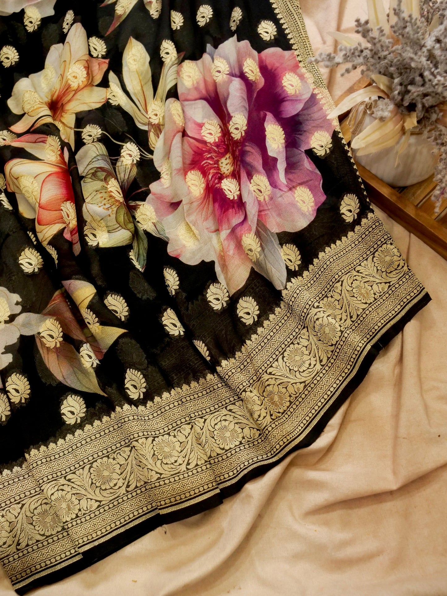 Pure Banarasi Handloom Khaddi Georgette Platinum Digital Saree