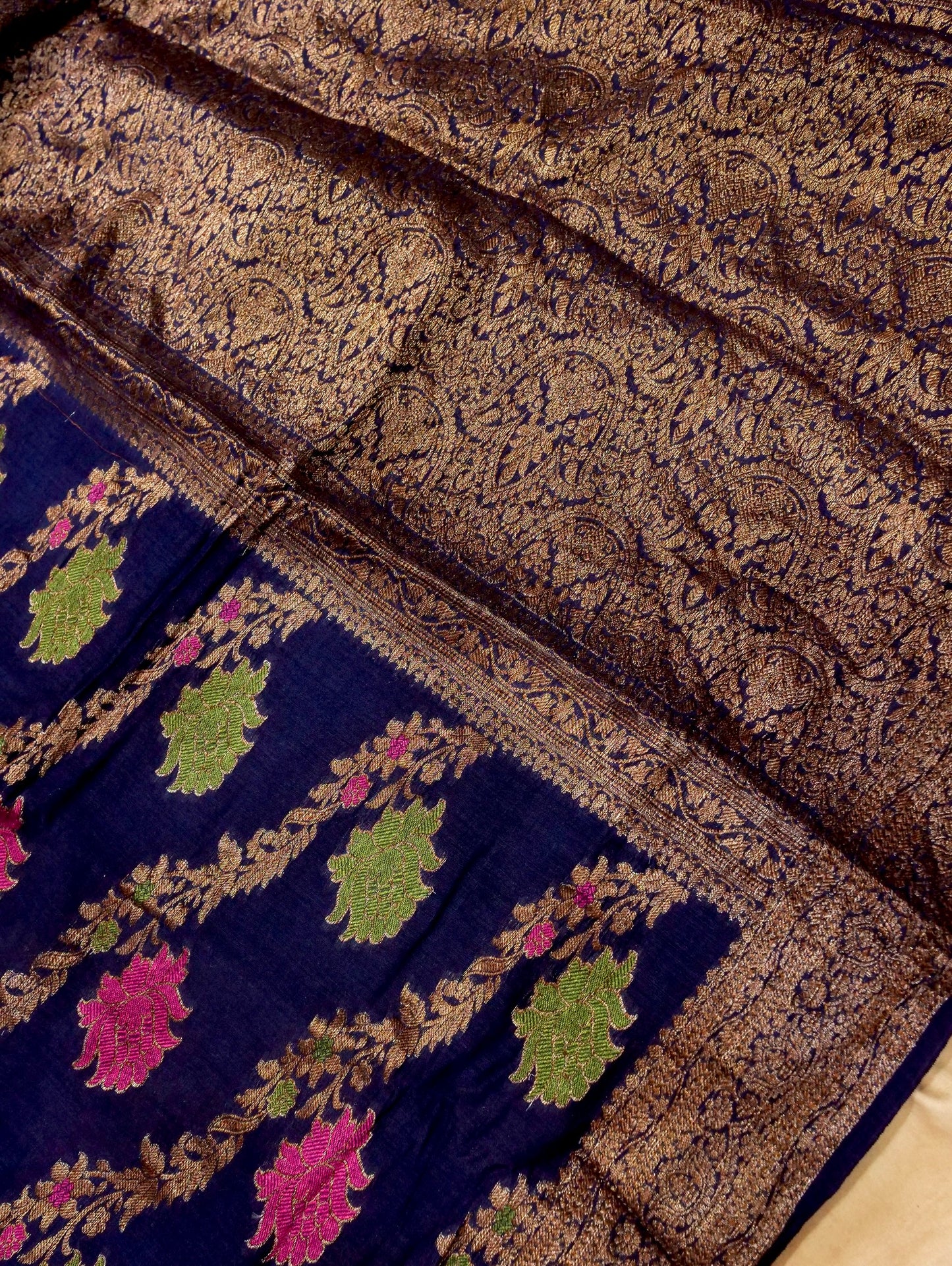 Pure Banarasi Handloom Moonga Georgette Jaal Saree
