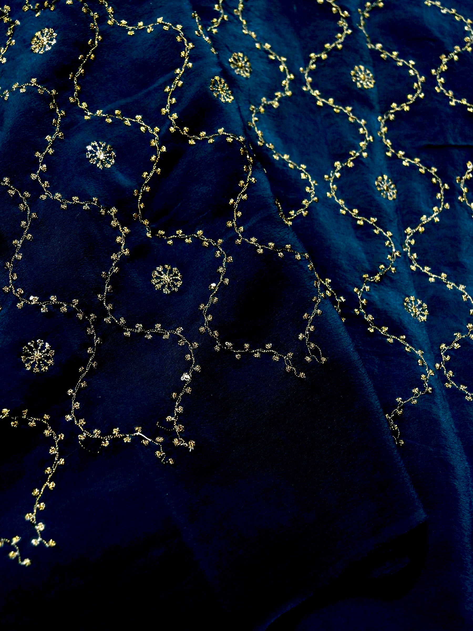 Pure Banarasi Handloom Crepe Cheken Work Saree