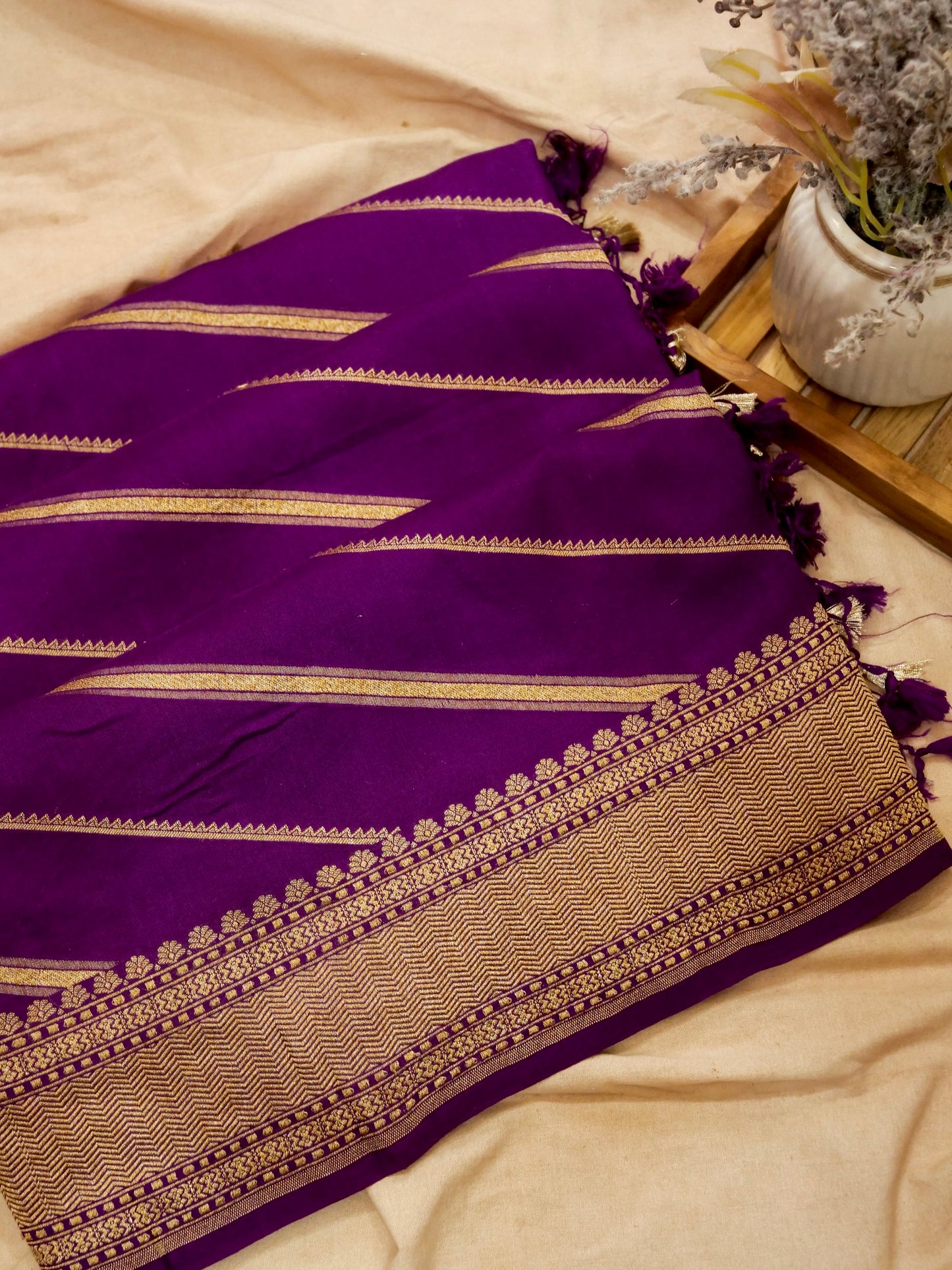 Pure Banarasi Handloom Moonga Georgette Striped Saree