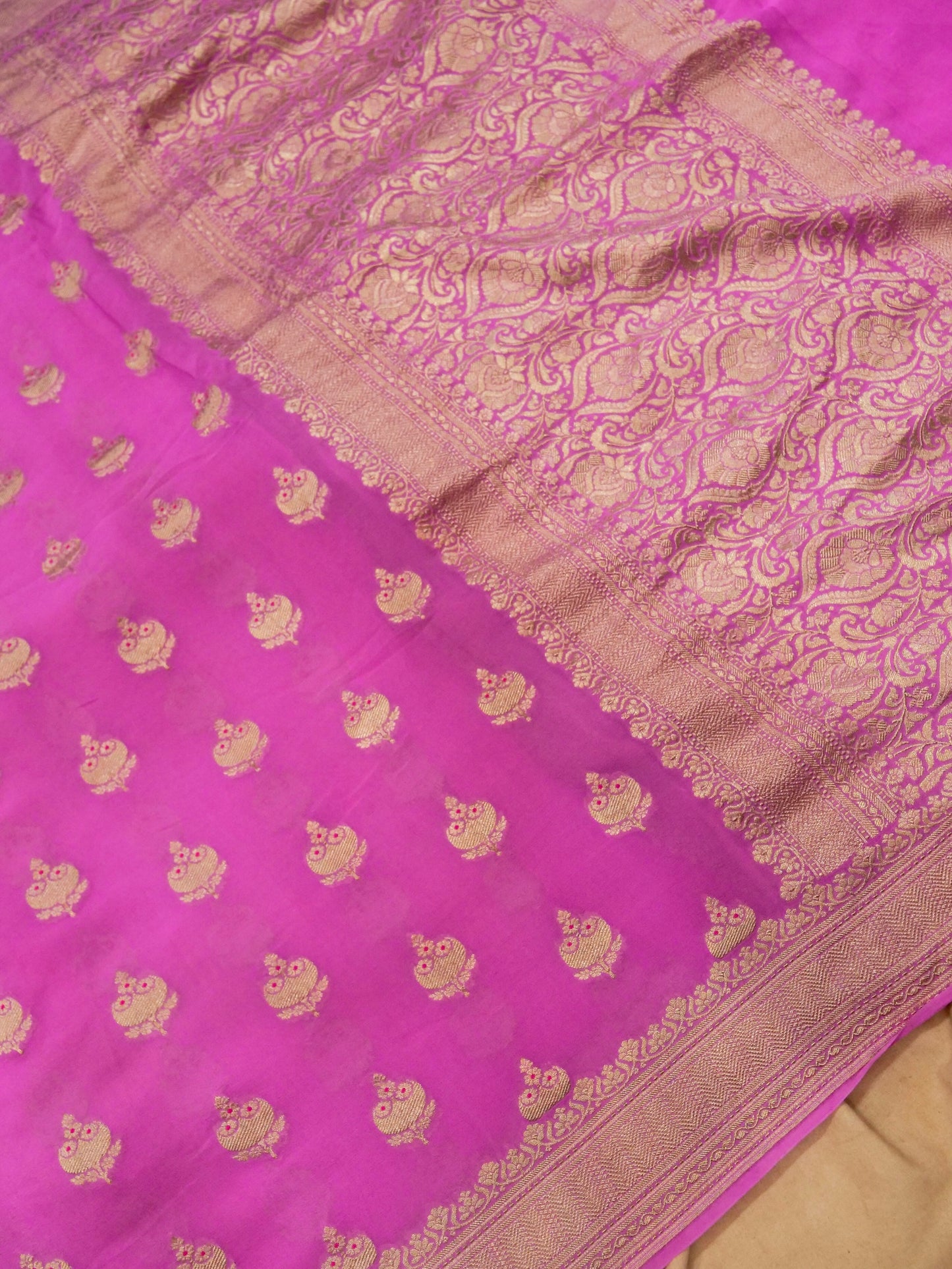 Pure Banarasi Handloom Khaddi Georgette Jamdani Boota Saree