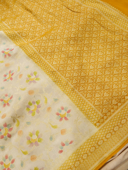 Pure Banarasi Handloom Moonga Georgette Refling Saree