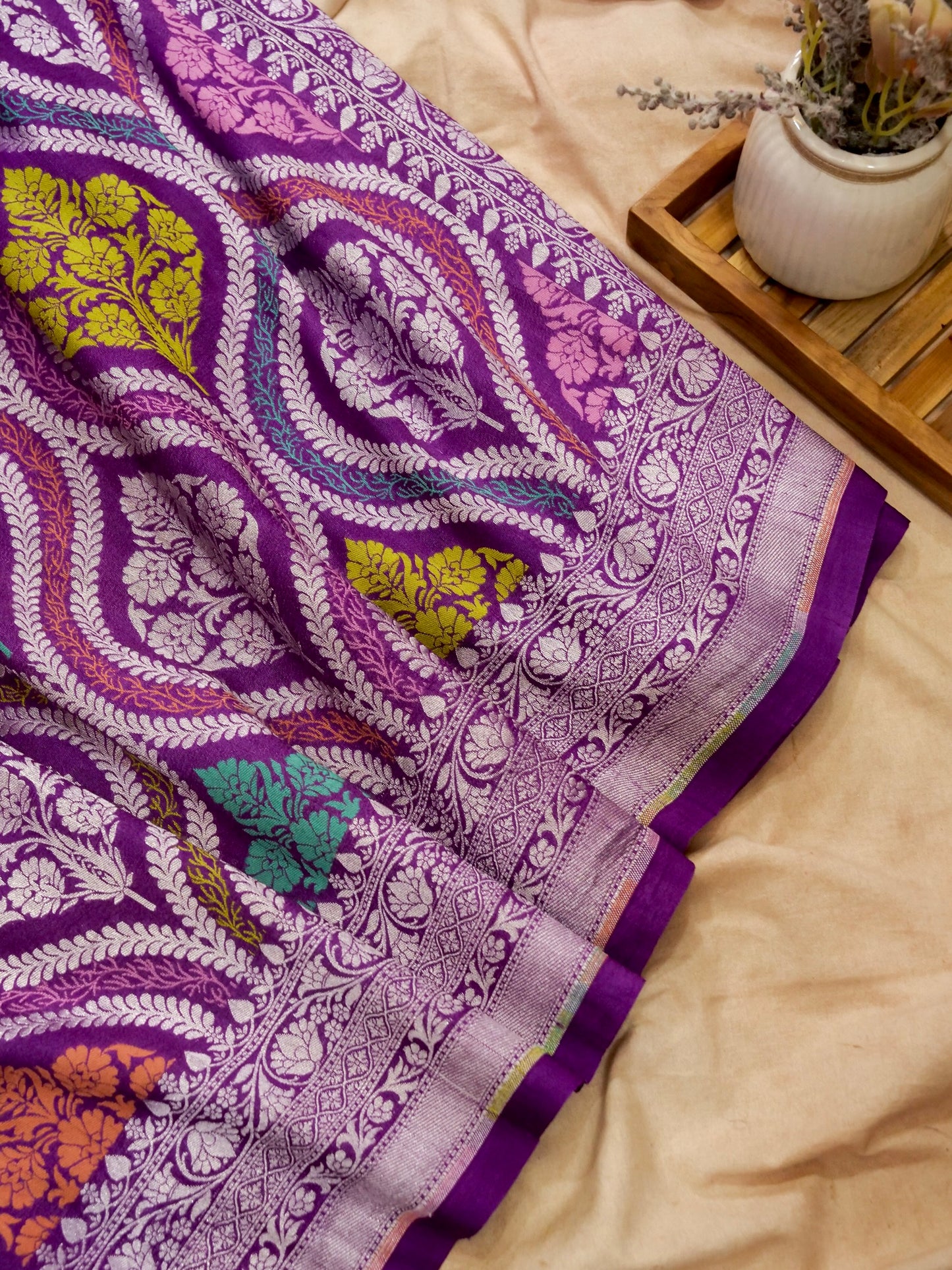 Pure Banarasi Handloom Tussar Georgette Jamdani Saree